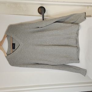 Lucky Brand Vneck Knitted Grey Sweater size L‎